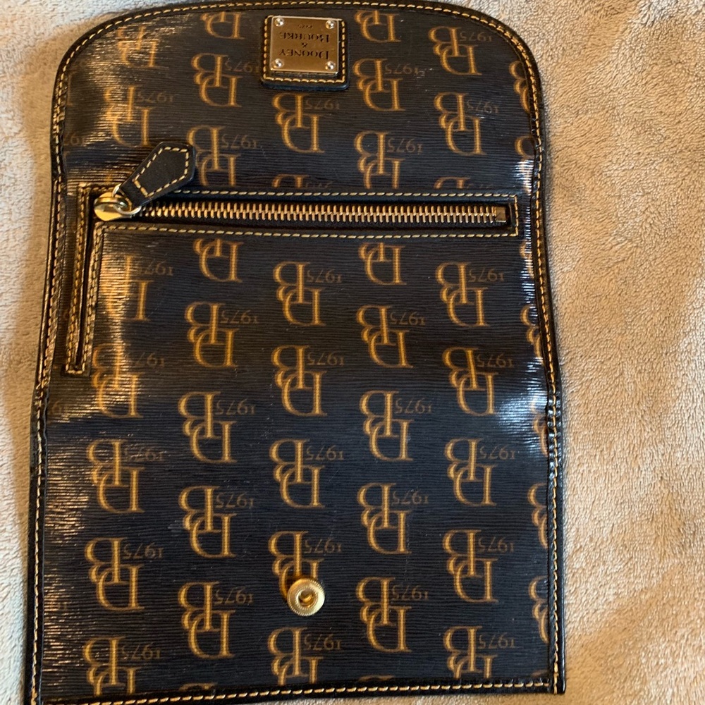 Dooney and Bourke Wallet